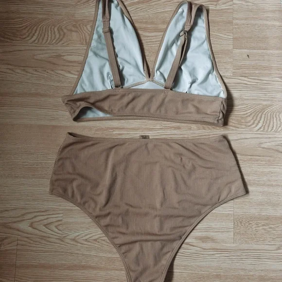 Tan Ribbed Bikini Set - Picture 2 of 2